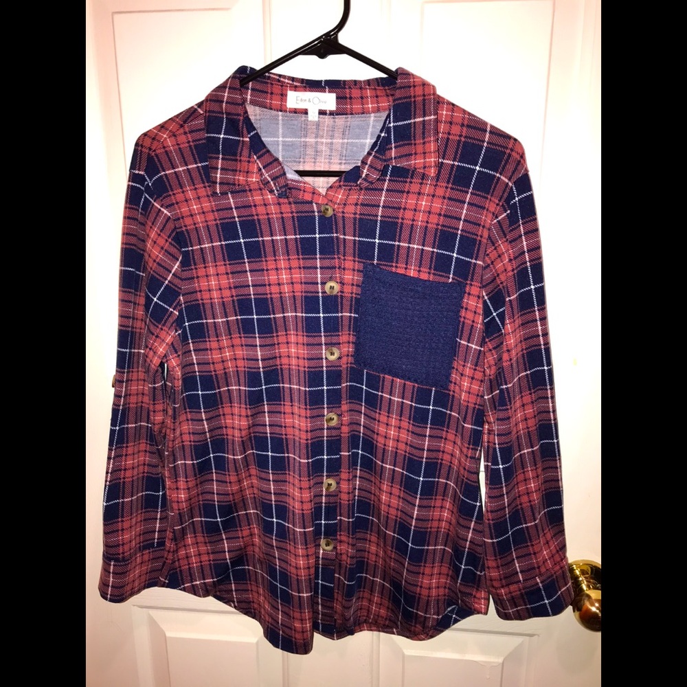 Women’s shirt - size medium